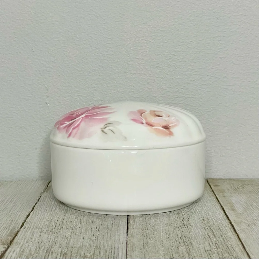 NIKKO Fine Bone China Round Floral Trinket Dish With Lid